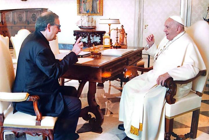 OGGI PAPA FRANCESCO COMPIE 87 ANNI AUGURI DALLA CHIESA DI SIENA COLLE